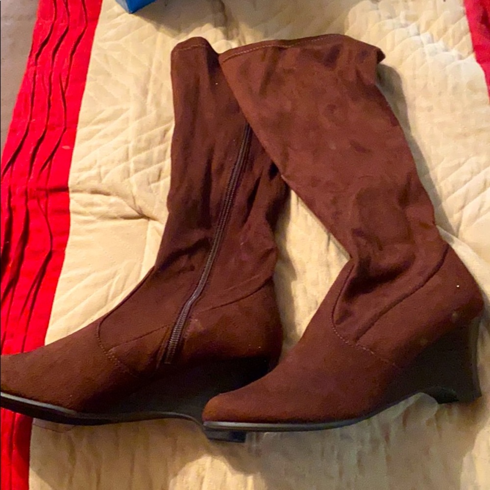 Karen Scott Rick Brown Suede boots
